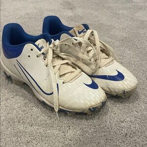 Nike White and Blue Cleats - Youth size 5 Athletic Shoes